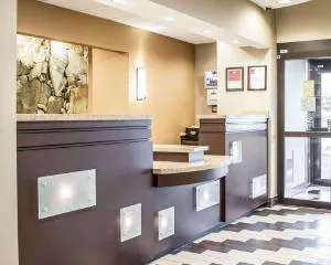 Comfort Suites Perrysburg - Toledo South hotel detail image 1