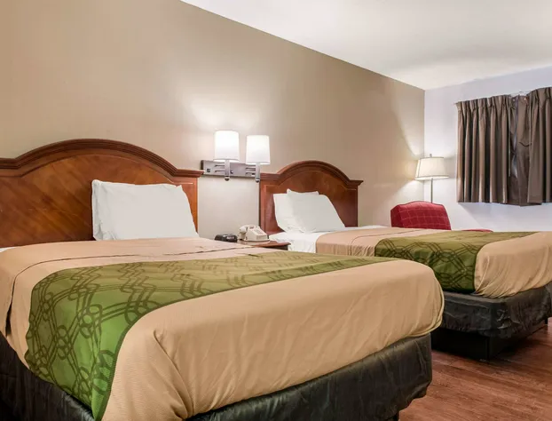 Econo Lodge Airport - Holland hotel detail image 4