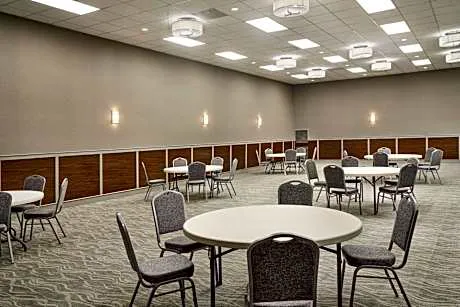 Radisson Hotel West Memphis hotel detail image 2