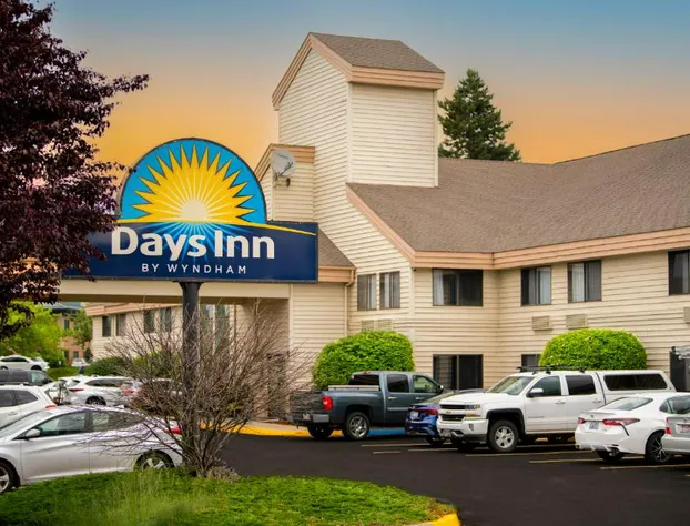 Days Inn by Wyndham Coeur d'Alene hotel detail image 2