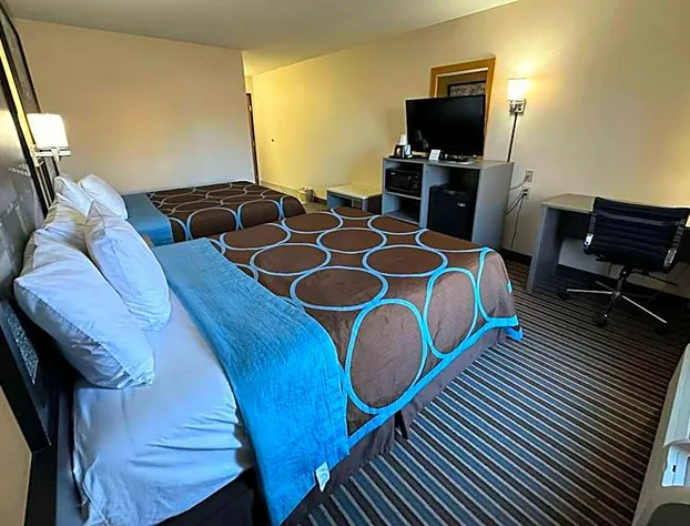 Super 8 by Wyndham Columbia Clark Lane hotel detail image 2