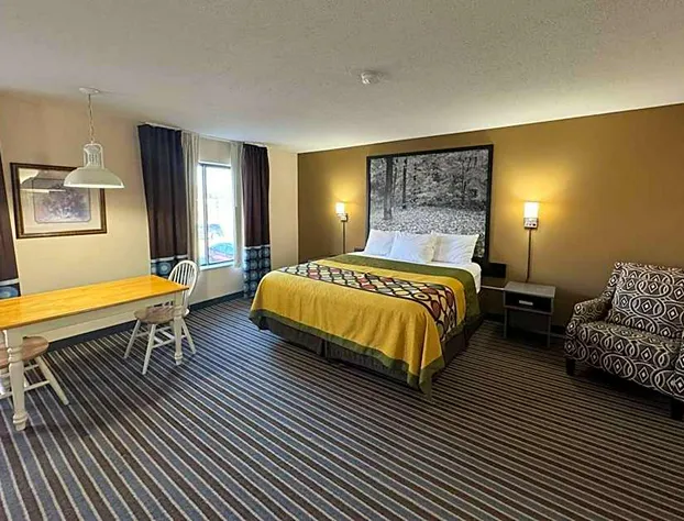 Super 8 by Wyndham Columbia Clark Lane hotel detail image 3