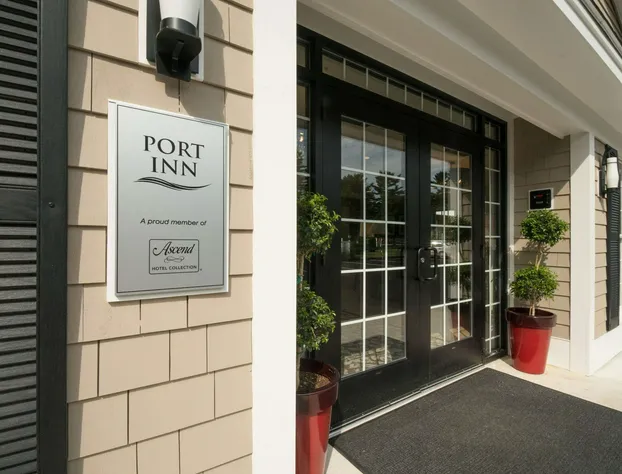 Port Inn & Suites Kennebunk, an Ascend Collection Hotel hotel detail image 3