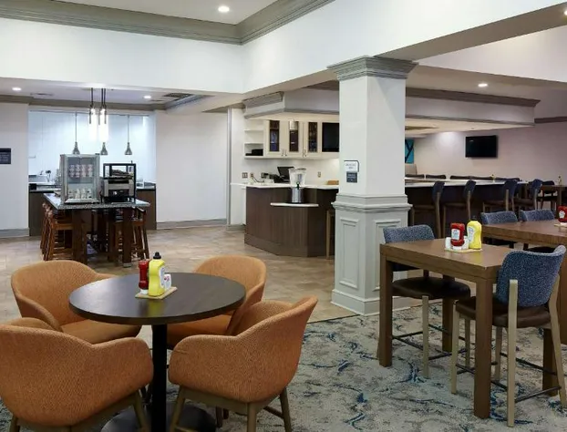 Hilton Garden Inn Merrillville hotel detail image 3