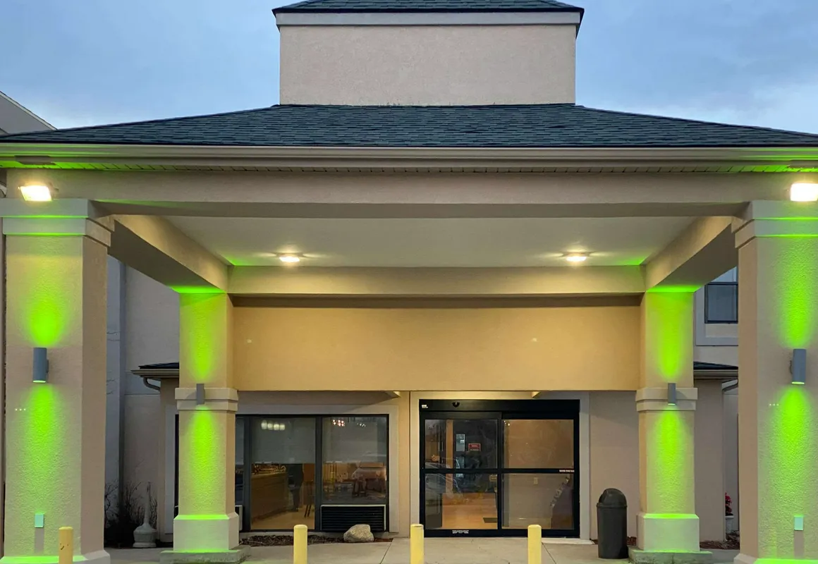 Quality Inn Michigan City South hotel hero