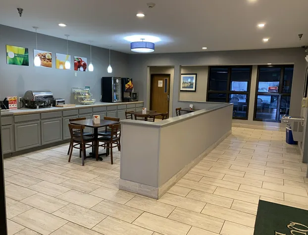 Quality Inn Michigan City South hotel detail image 3