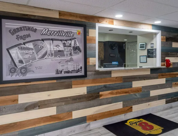 Super 8 by Wyndham Merrillville hotel detail image 4