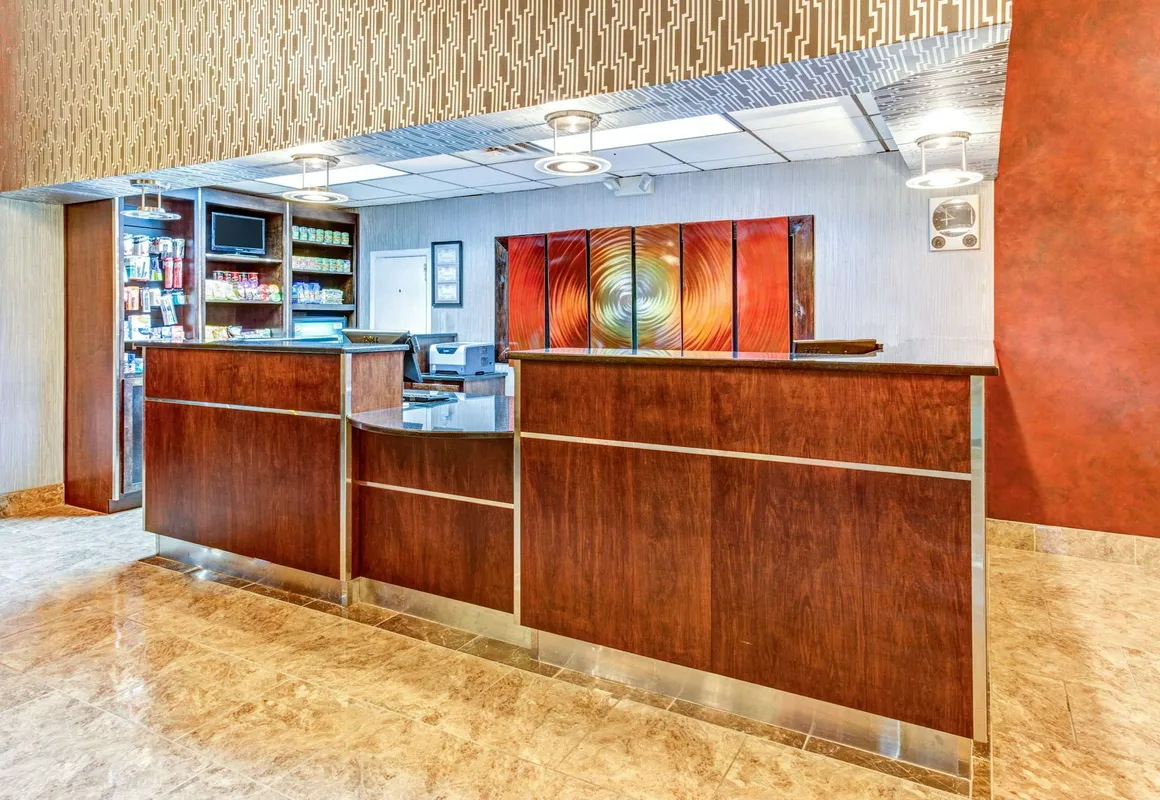 Ramada by Wyndham Murfreesboro hotel hero