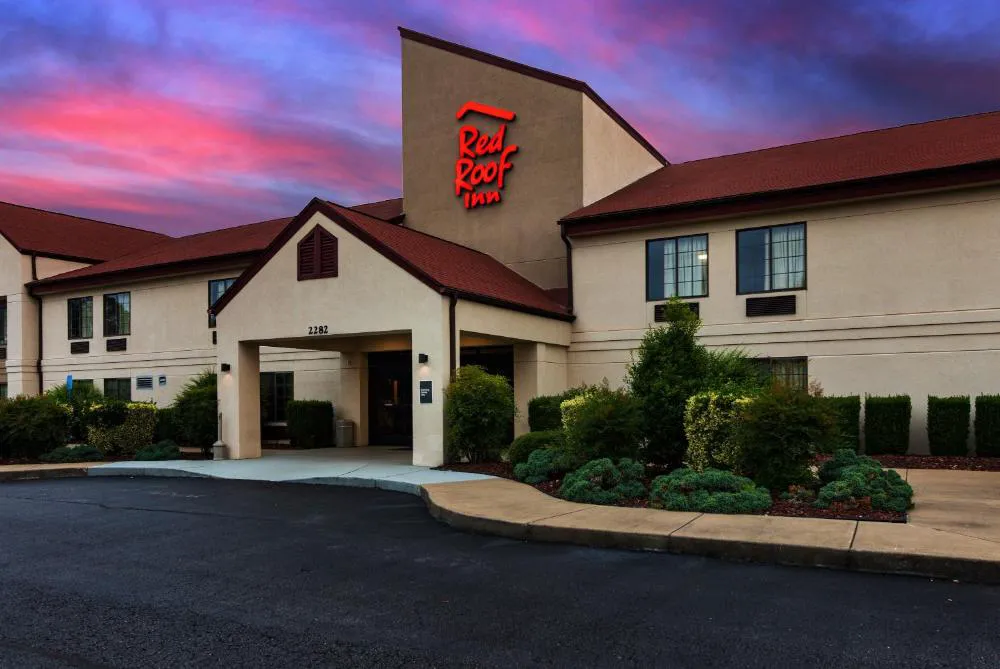 Red Roof Inn Murfreesboro hotel hero
