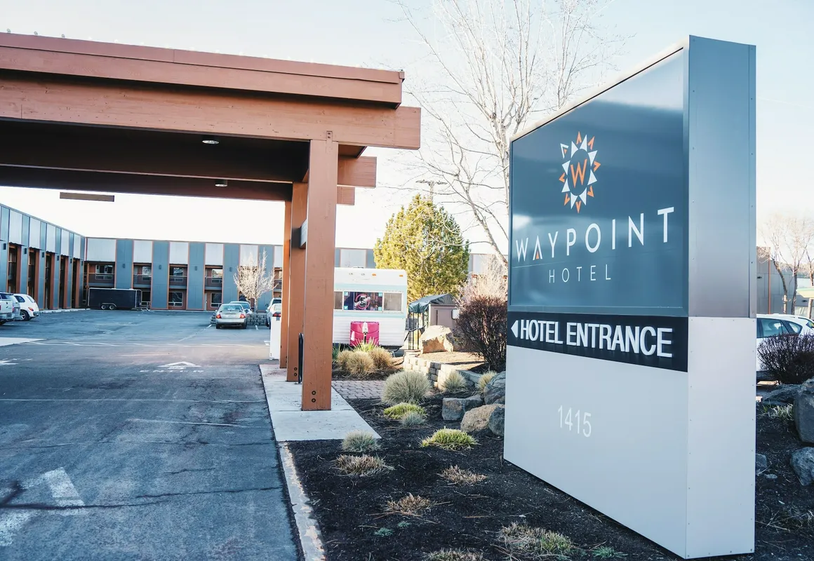 Waypoint Hotel hotel hero