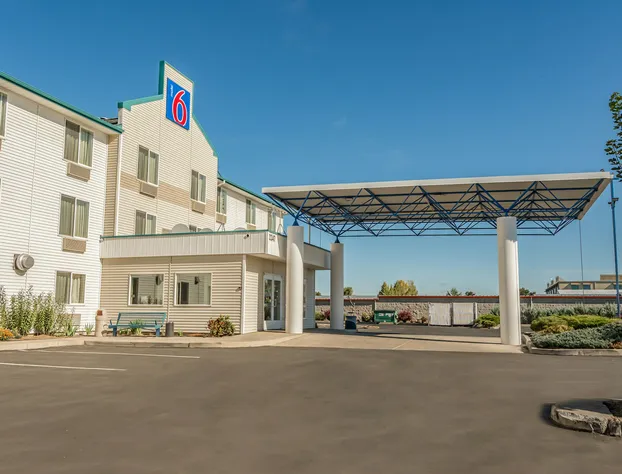 Motel 6 Redmond, OR hotel detail image 2