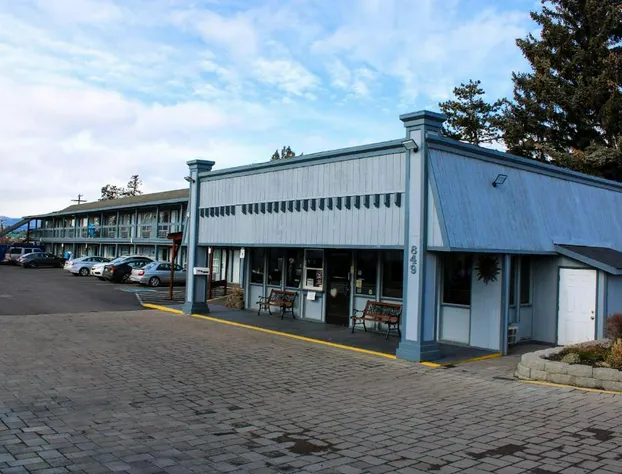 Days Inn by Wyndham Bend hotel detail image 2