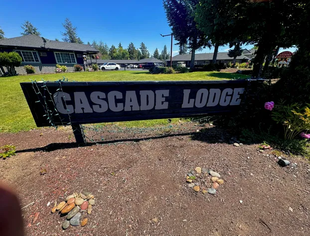 Cascade Lodge hotel detail image 4