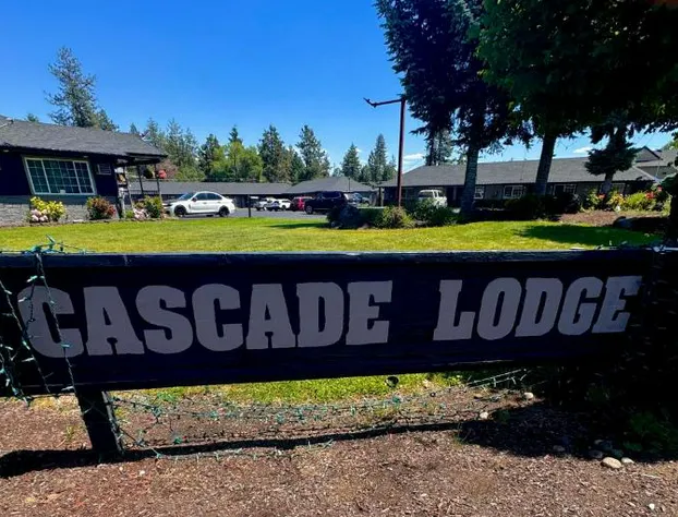 Cascade Lodge hotel detail image 3