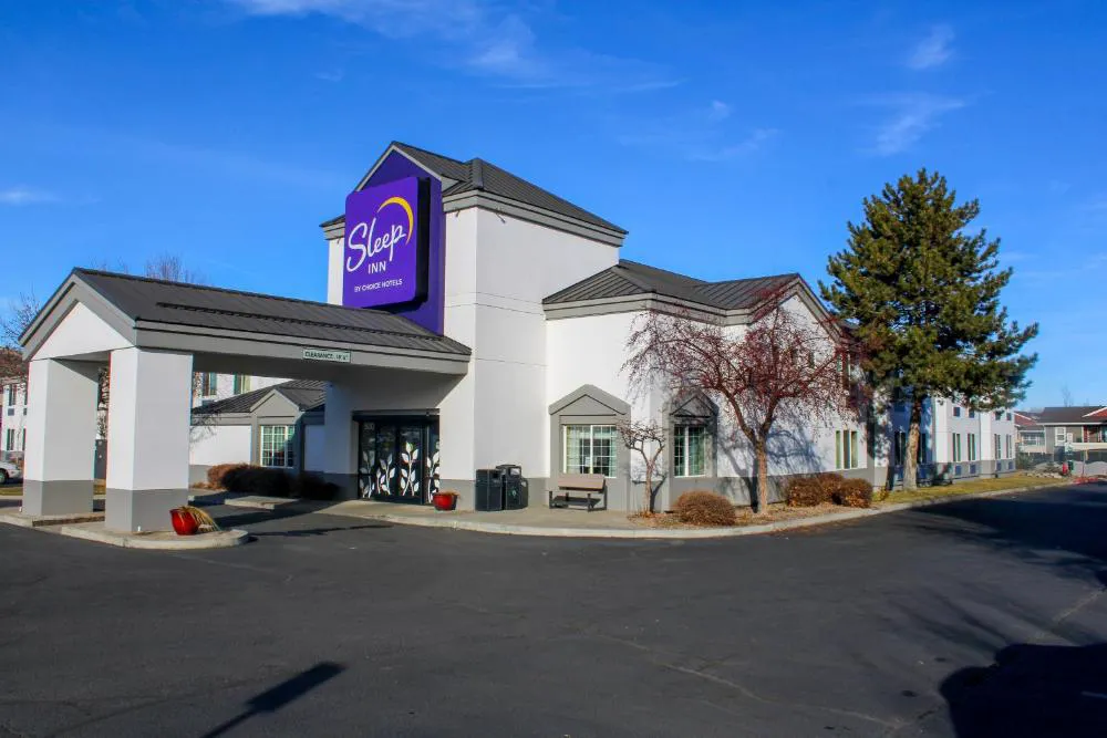 Sleep Inn Bend Crossroads Plaza hotel hero