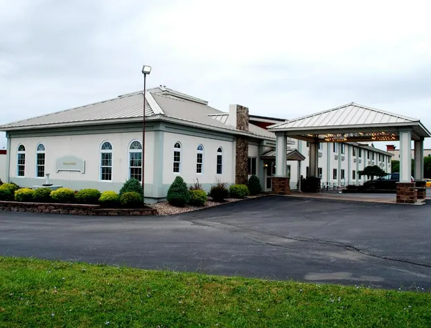 Travelodge by Wyndham Watertown hotel detail image 1