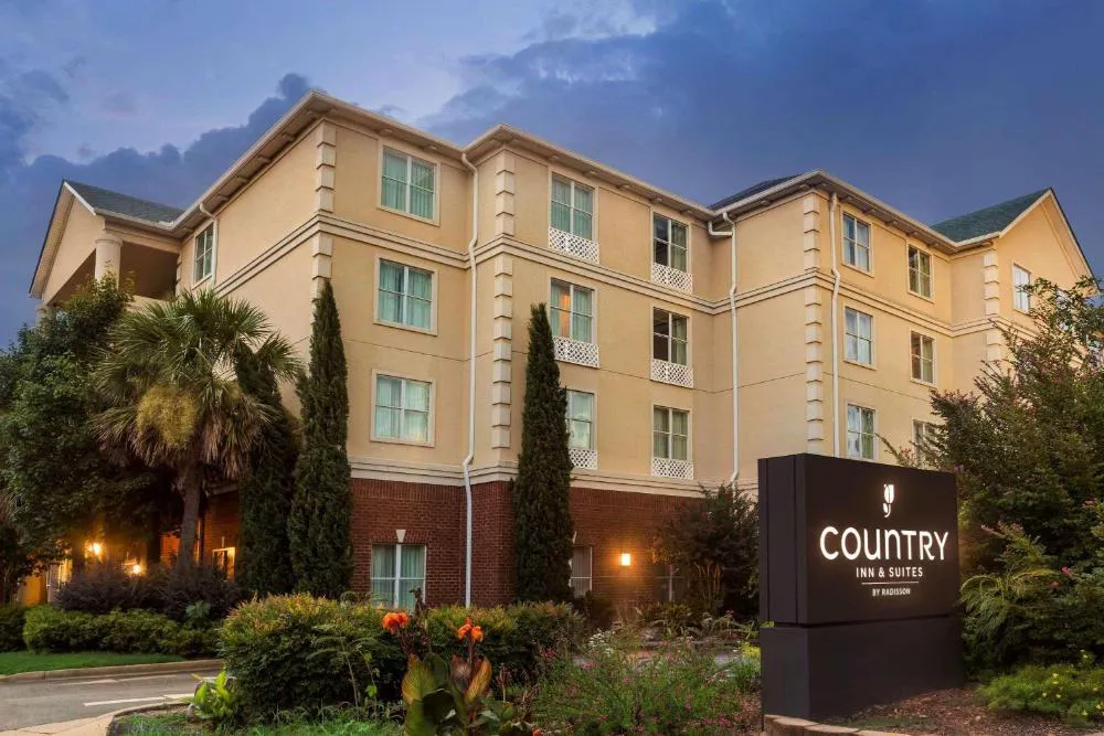 Country Inn & Suites by Radisson, Athens, GA hotel hero