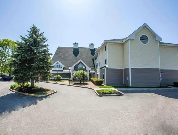 Comfort Inn Concord South End hotel detail image 1