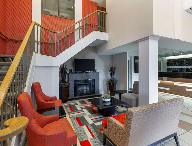 Best Western Plus Burlington Inn & Suites hotel detail image 4