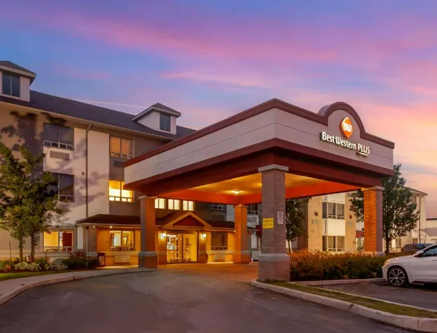 Best Western Plus Burlington Inn & Suites hotel detail image 1