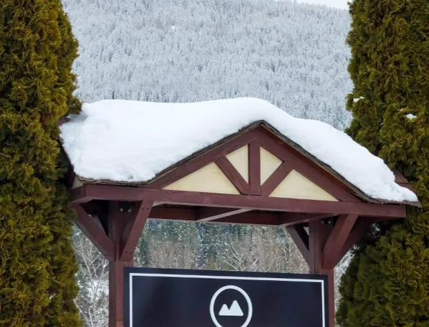 Northwinds Hotel Revelstoke hotel detail image 3