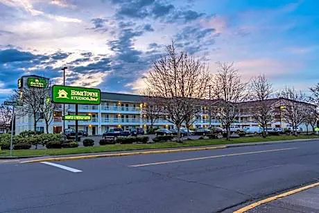 HomeTowne Studios By Red Roof Eugene - Springfield hotel hero
