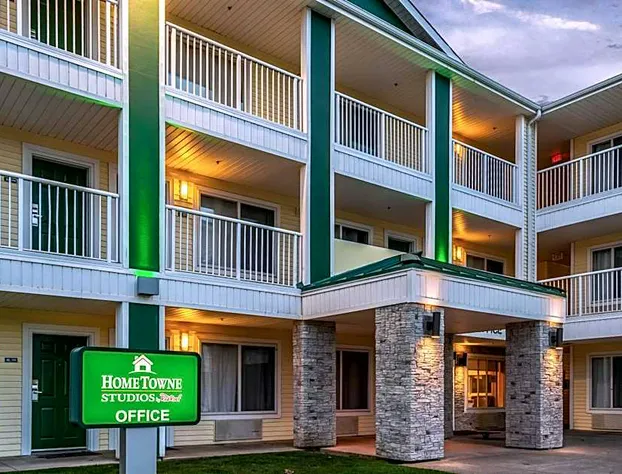 HomeTowne Studios By Red Roof Eugene - Springfield hotel detail image 1