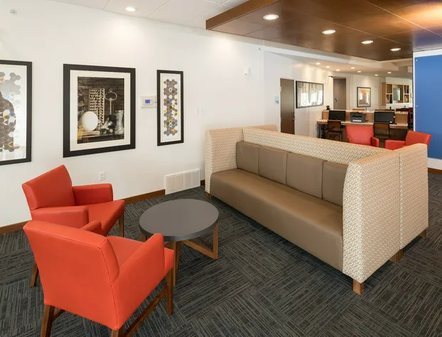 Holiday Inn Express Hotel & Suites Bay City by IHG hotel detail image 2