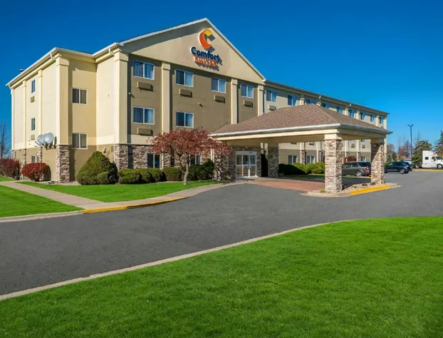 Comfort Suites Saginaw hotel detail image 1