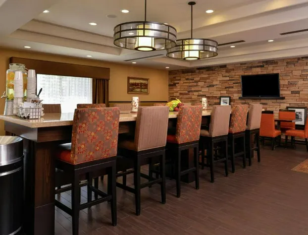 Hampton Inn Idaho Falls/Airport hotel detail image 2