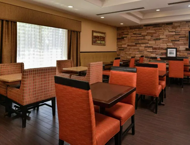 Hampton Inn Idaho Falls/Airport hotel detail image 4