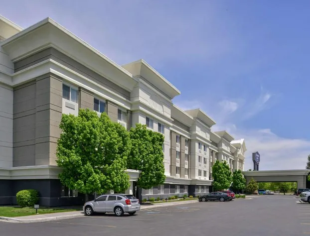 Hampton Inn Idaho Falls/Airport hotel detail image 1