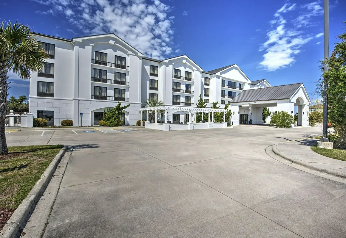 Hotel Alice At Atlantic Beach hotel hero