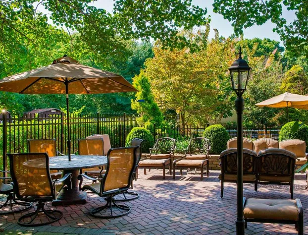 Sonesta Select Tinton Falls Eatontown hotel detail image 1