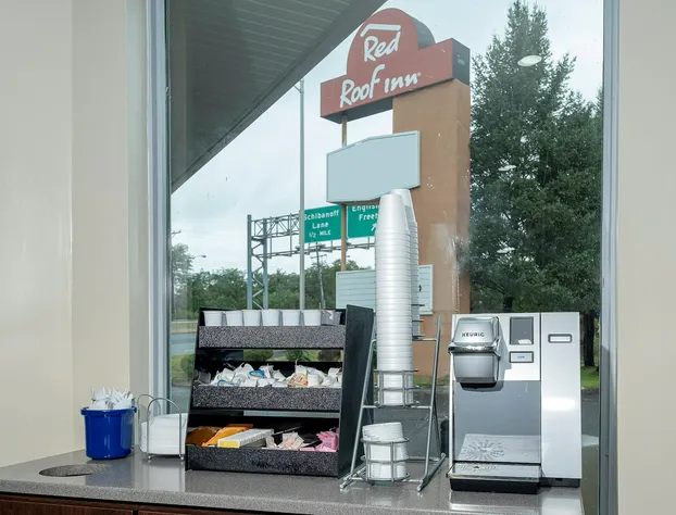 Red Roof Inn Freehold hotel detail image 4