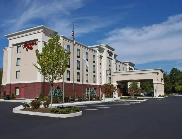 Hampton Inn Raynham-Taunton hotel detail image 1