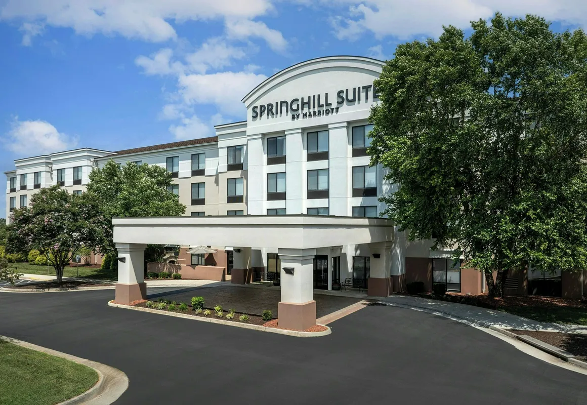 SpringHill Suites by Marriott Lynchburg Airport/University Area hotel hero