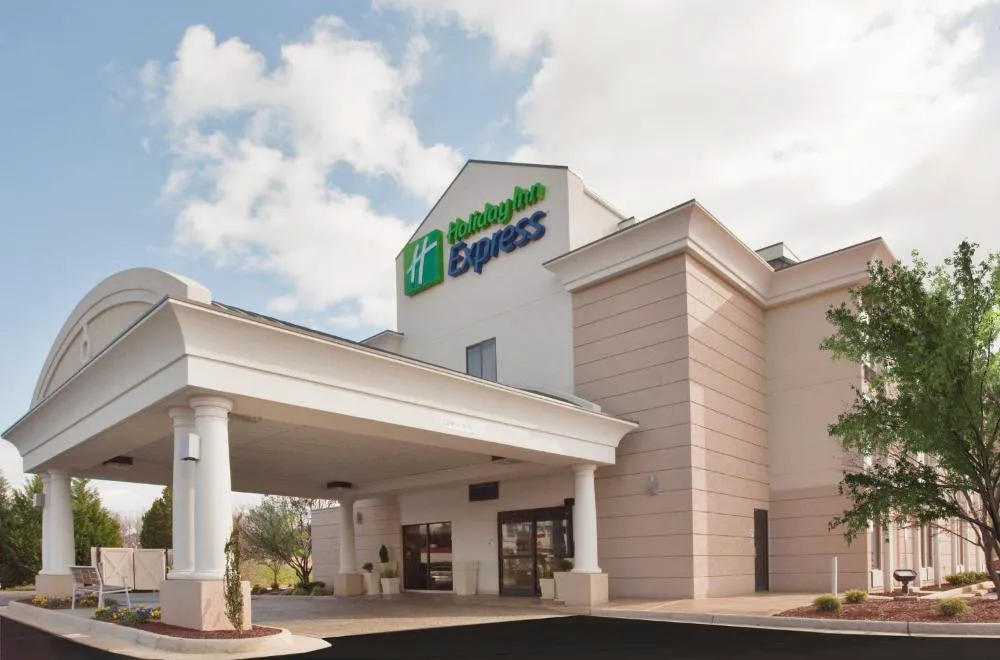 Holiday Inn Express Lynchburg by IHG hotel hero