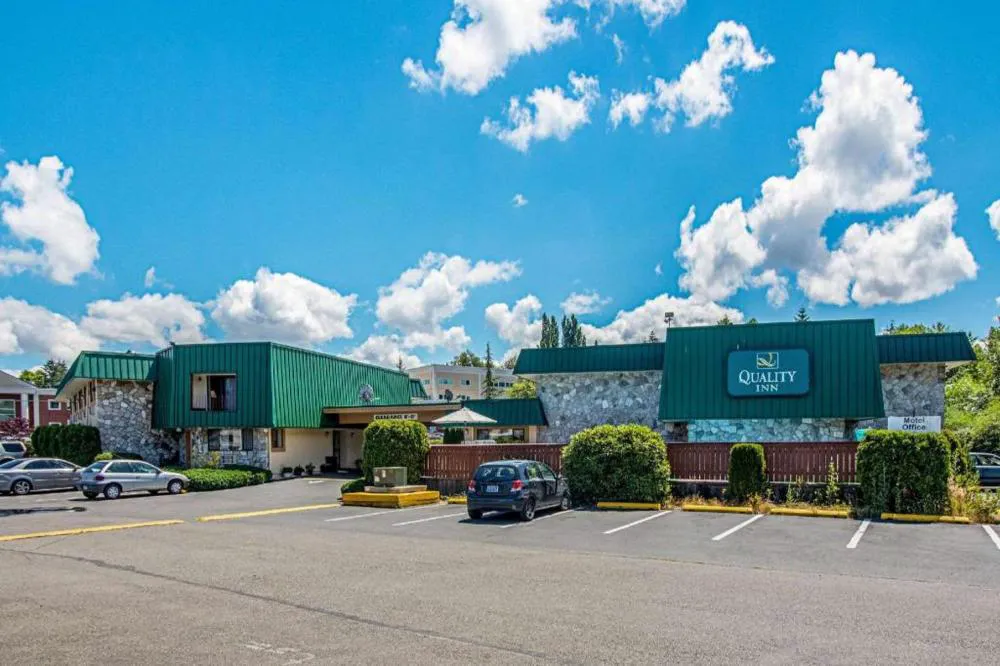 Quality Inn Olympia Near State Capital hotel hero