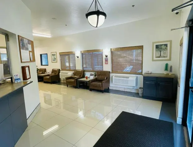 Super 8 by Wyndham Lacey Olympia Area hotel detail image 2