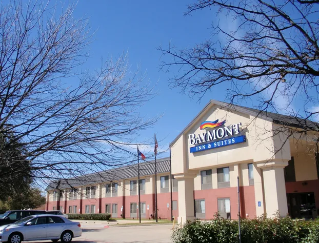 Baymont by Wyndham Lewisville hotel detail image 1