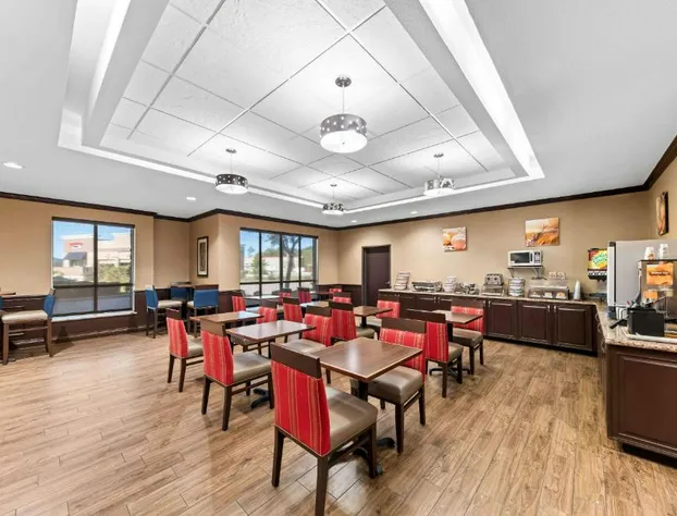 Comfort Inn & Suites Near Lake Lewisville hotel detail image 3