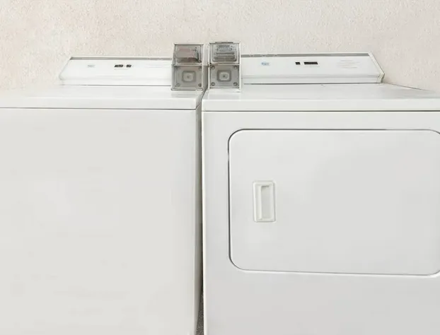 Deluxe Inn Denton hotel detail image 2