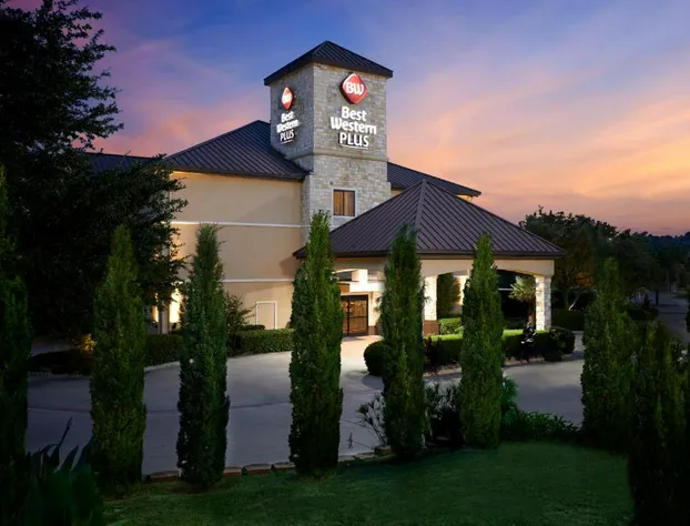 Best Western Plus Lewisville Flower Mound hotel detail image 1