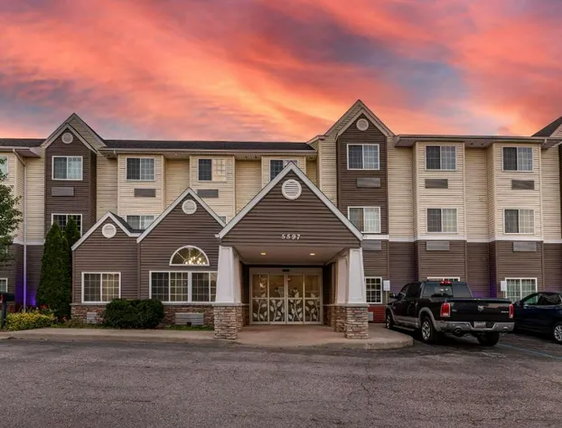 Sleep Inn & Suites Kalamazoo Southwest hotel detail image 4