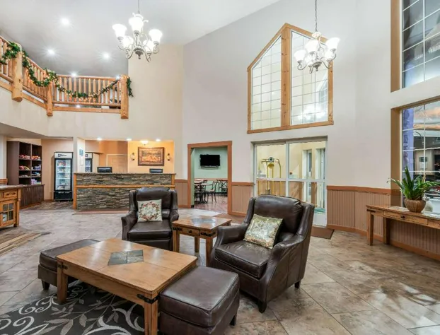 La Quinta Inn & Suites by Wyndham Belgrade - Bozeman Airport hotel detail image 2