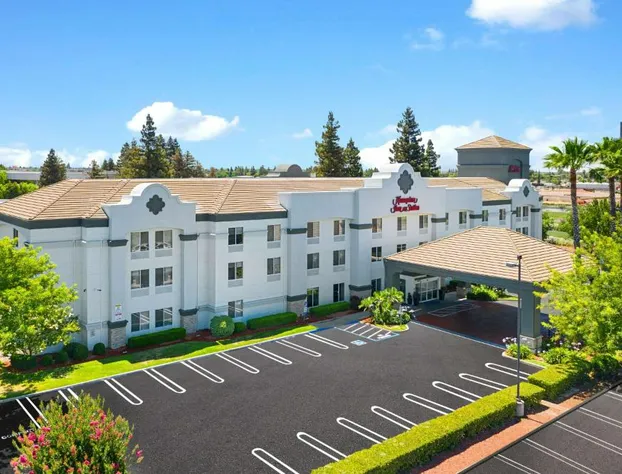 Hampton Inn & Suites Modesto-Salida hotel detail image 1