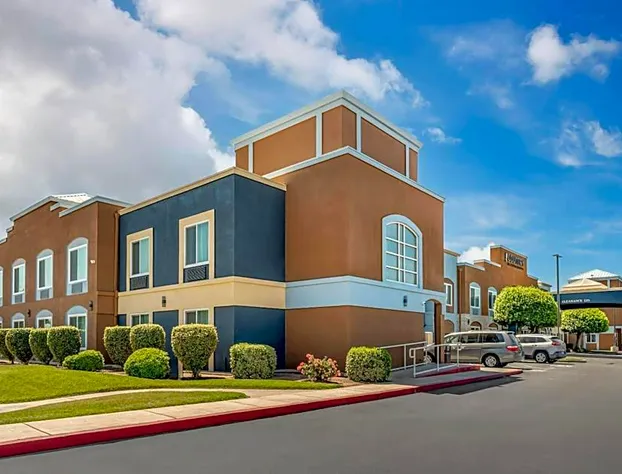 Country Inn & Suites by Radisson, Modesto/Salida hotel detail image 2