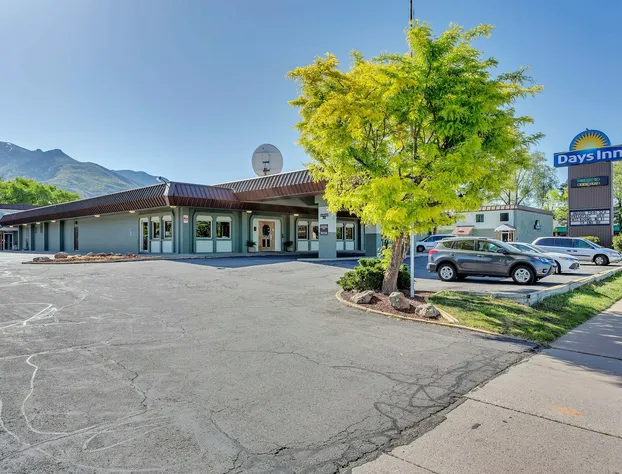 Days Inn by Wyndham Ogden hotel detail image 2