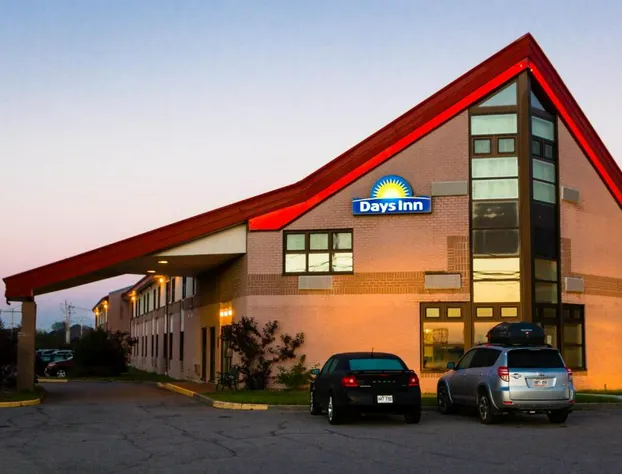 Days Inn by Wyndham Trois-Rivieres hotel detail image 2